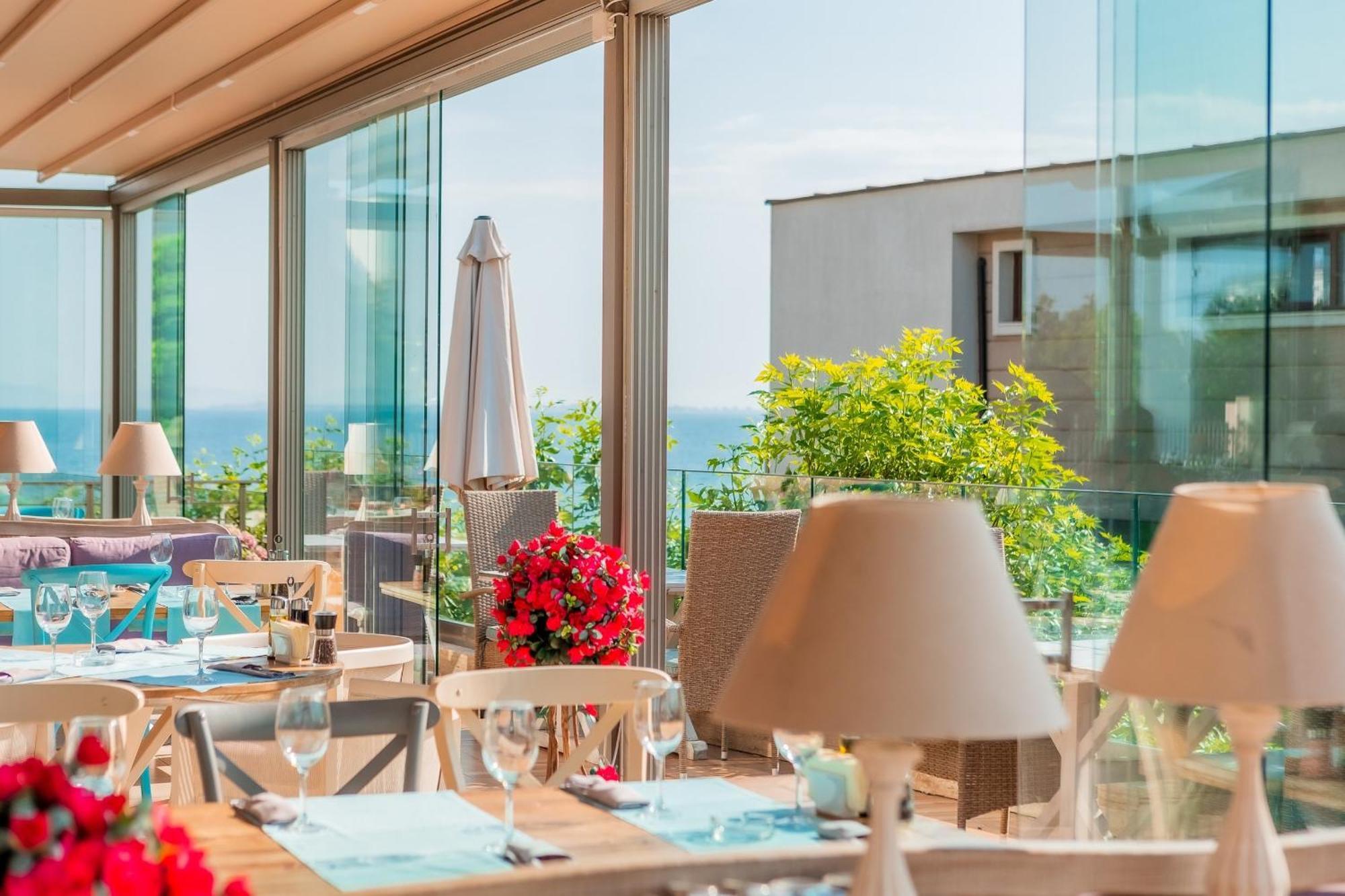 St. Panteleimon Beach Hotel 네세부르 외부 사진
