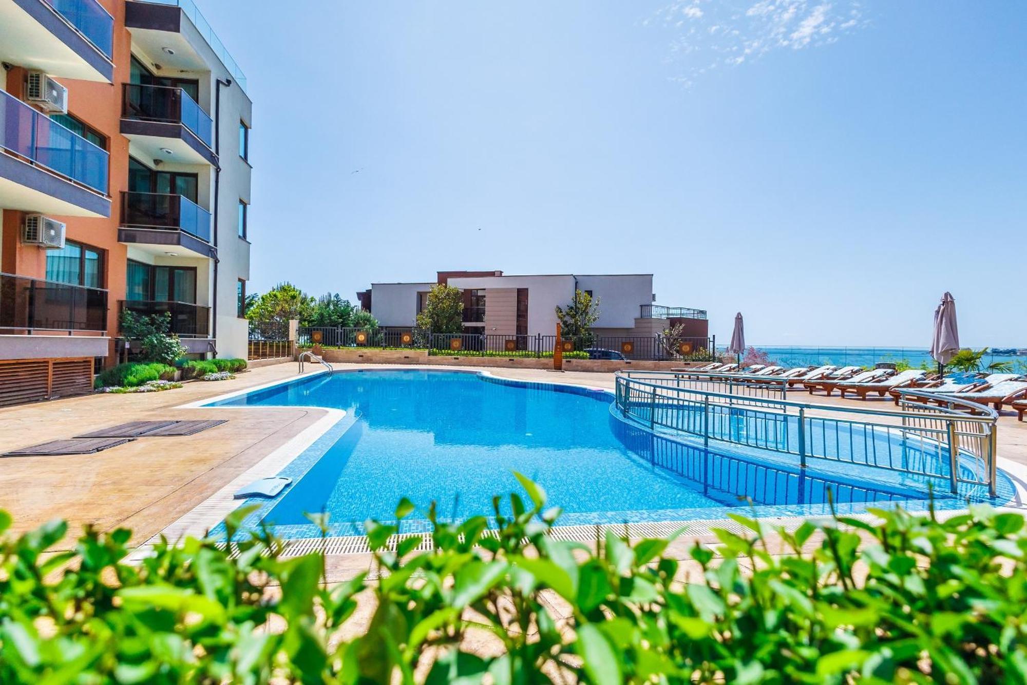 St. Panteleimon Beach Hotel 네세부르 외부 사진