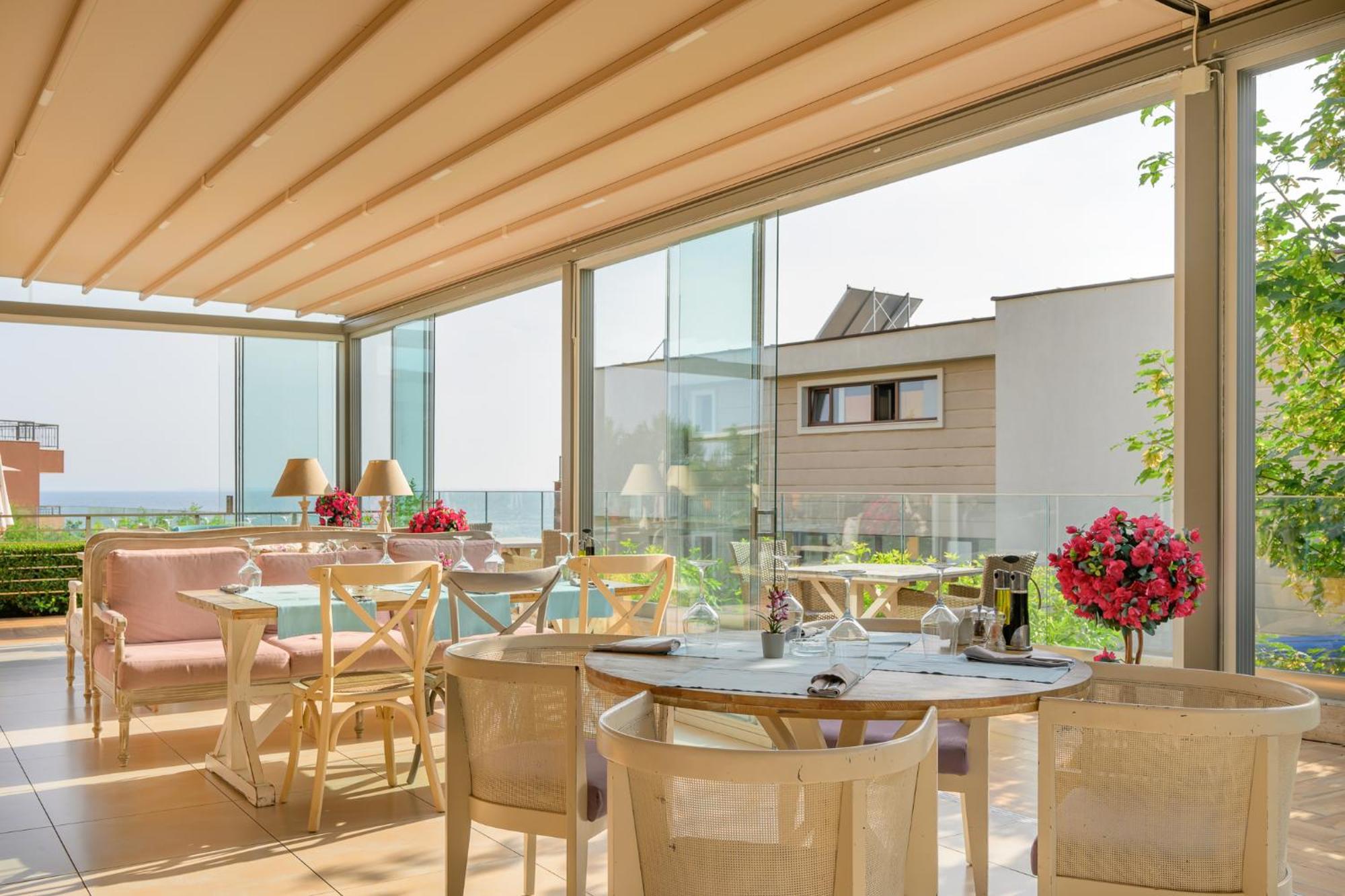 St. Panteleimon Beach Hotel 네세부르 외부 사진