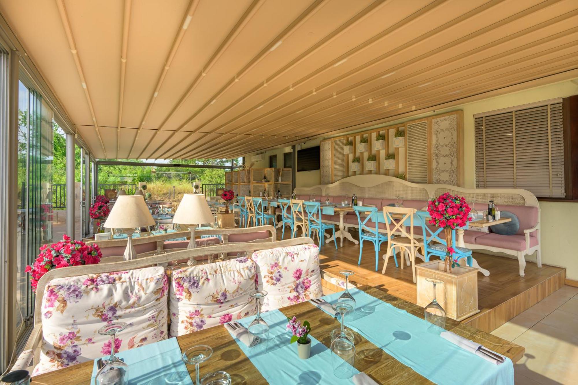 St. Panteleimon Beach Hotel 네세부르 외부 사진